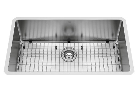 3. VIGO VGR3219CK1 Mercer 32” Stainless steel Undermount Kitchen Sink