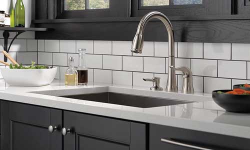 4. Delta 16970-SSSD-DST Pulldown Kitchen Faucet with Soap Dispenser
