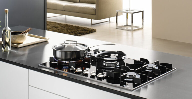 Best Gas Cooktops To Buy in 2023 – Reviews & Buying Guide